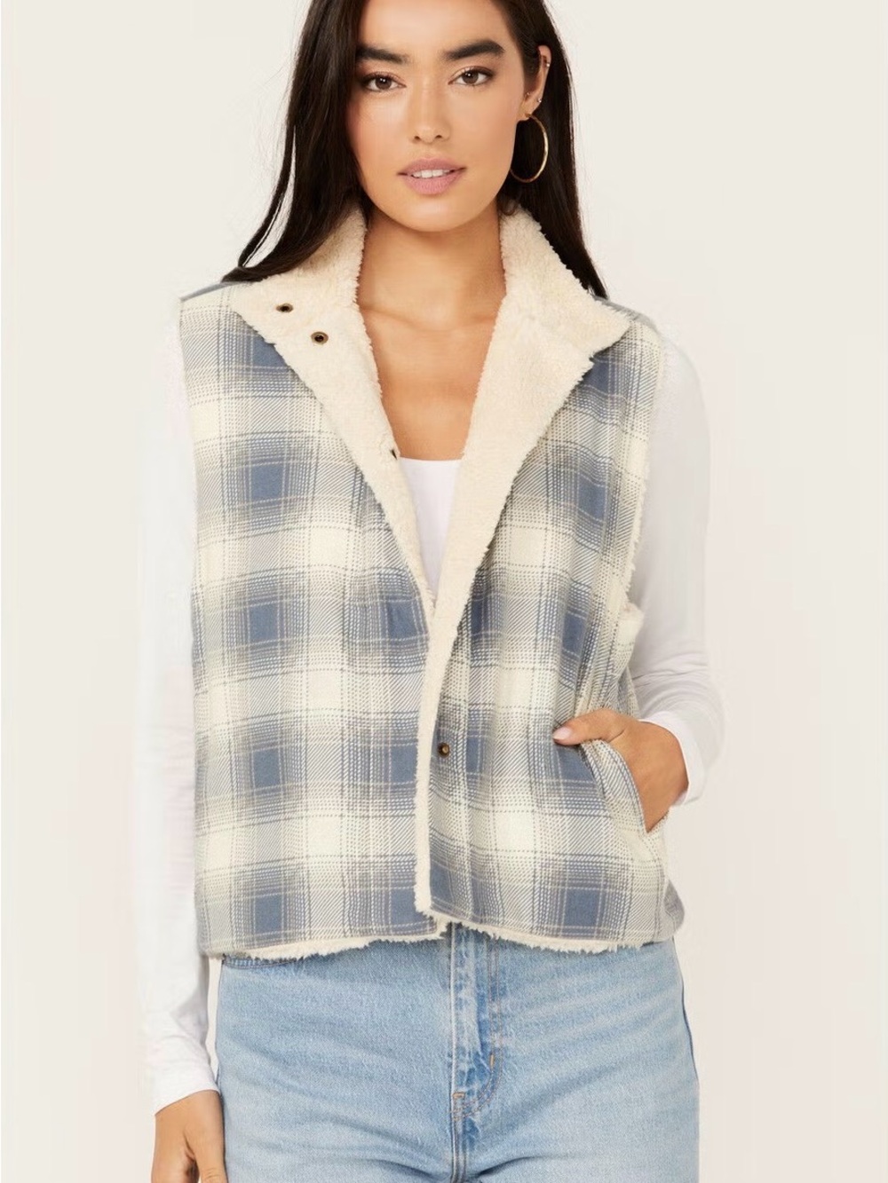CLEO + WOLF Women’s Alice Reversible Sherpa and Plaid Vest Size Large Western